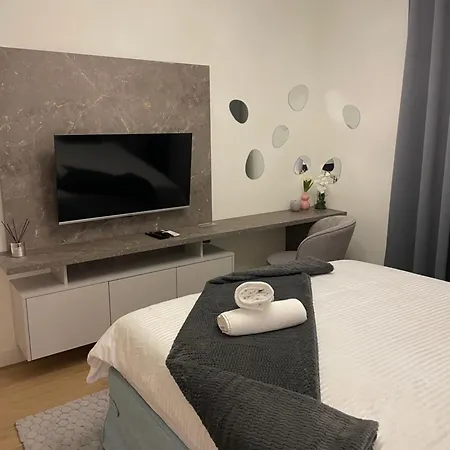 Na Vodi-belgrade Waterfront Apartment